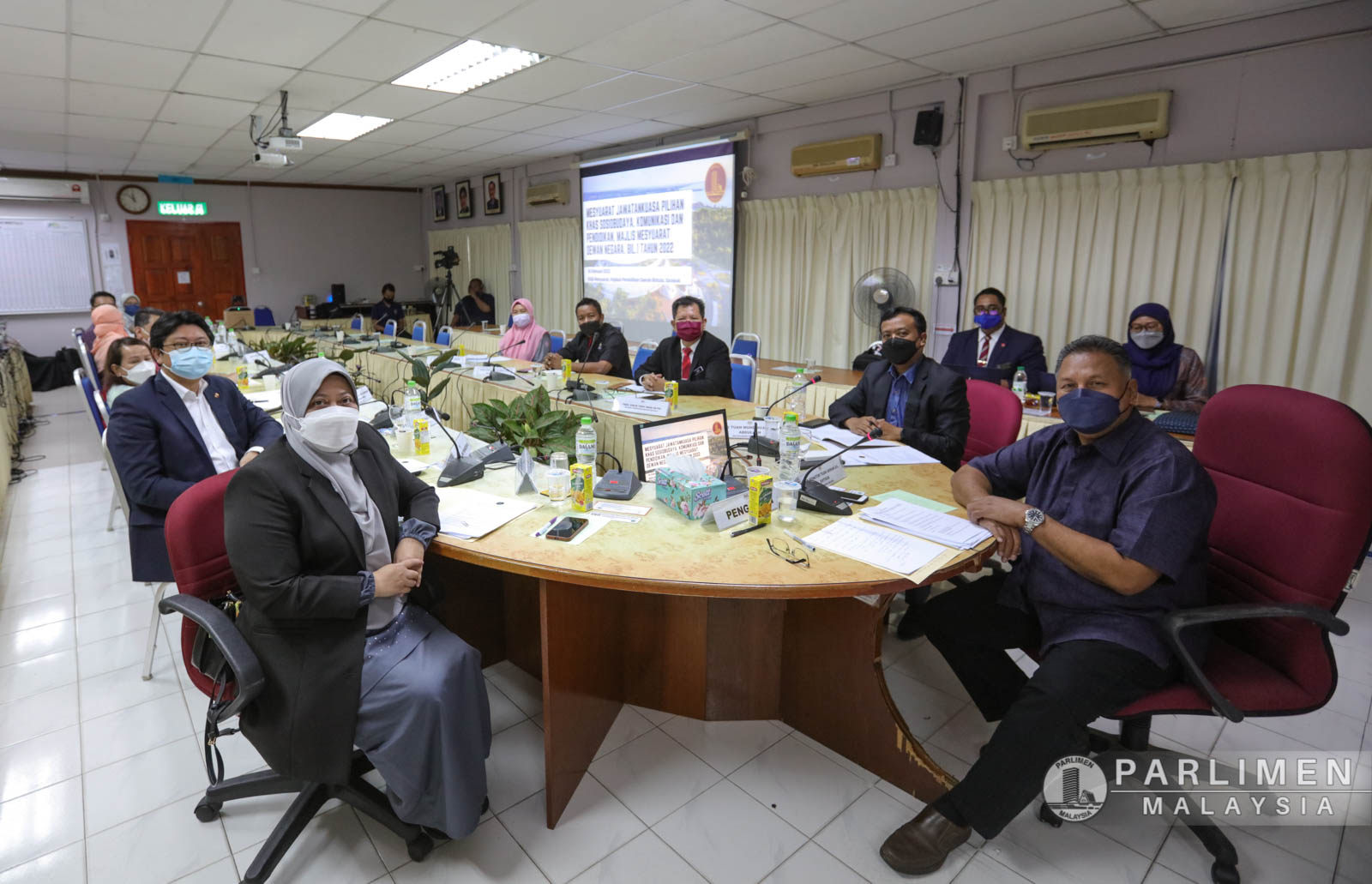 majlis-mesyuarat-dewan-negara-bil--1-tahun-2022-telah-mengadakan-mesyuaratnya-yang-pertama-bagi-tahun-2022-serta-bersekali-dengan-lawatan-kerja-di-bintulu--sarawak